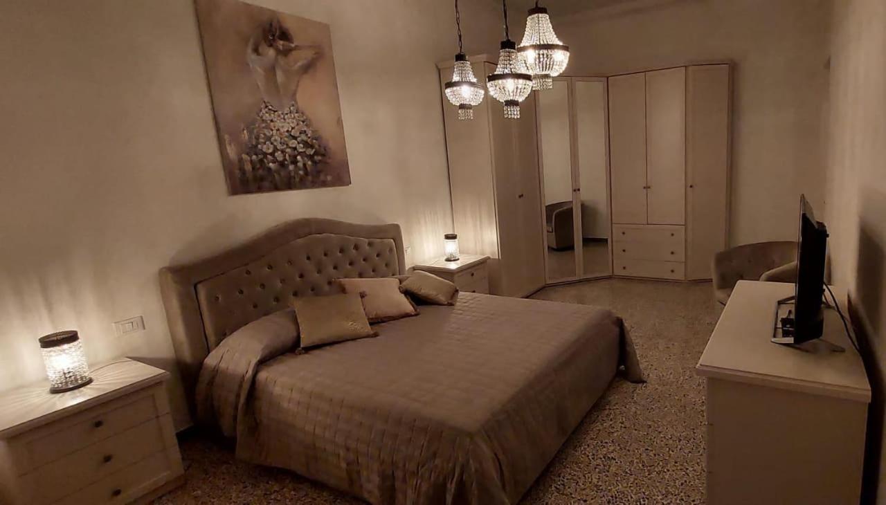 La Casa Sotto Il Castello Appartement Bracciano  Buitenkant foto